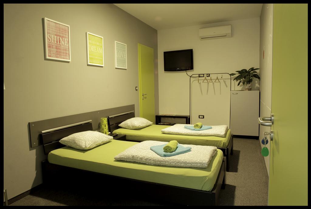 Hostel Chic Zagreb Exterior photo