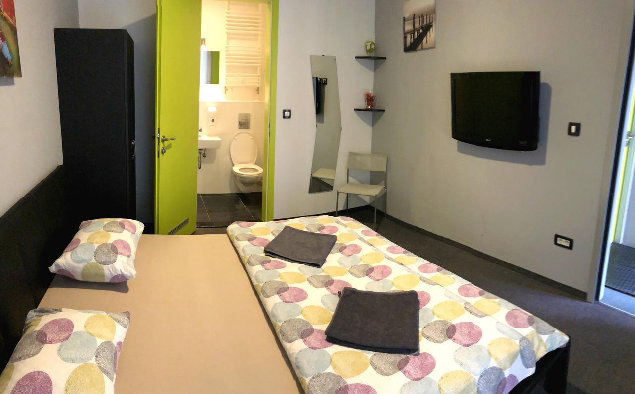 Hostel Chic Zagreb Exterior photo